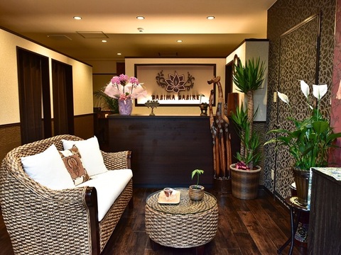 【高槻市駅】《希望休月4日OK》《土日休み月2日迄OK》《WワークOK》《有給休暇取得実績あり》働き方の選択ができる環境です「BALIMA BALIRE 高槻店（バリマバリレタカツキテン）」からセラピストの募集★★