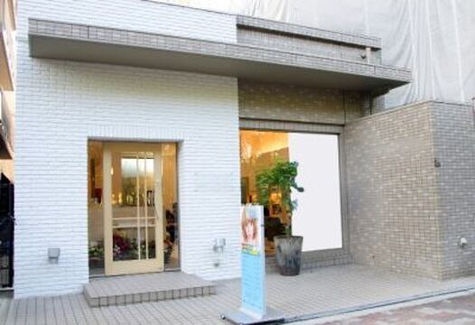 【長居】月給25万円の保証あり★平均退社時間は19:30♪スタイリストのみのサロンなので、営業以外で残ることはありません！パートさんもOK★days air（デイズエア）からスタイリスト(美容師)の求人☆★☆