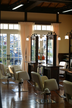 【国府宮】◆社会保険完備・完全週休2日制・産休育休取得実績あり・寮あり◆社内で幅広いスキル習得ができる企業型サロン！あなたの好きを応援します！美容師としての人生を楽しみながら働ける「TJ天気予報 Part7 稲沢店（ティージェーテンキヨホウパートセブンイナザワテン）」からアシスタント（美容師）の求人☆★