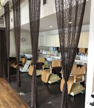 【南海泉佐野】≪月給25万円以上≫≪月8日休み≫≪社会保険完備≫≪パート・アルバイト募集！≫幅広い世代から地域で人気のヘアサロン！「TWINCOME majeur（ツインカムマジョール）」からスタイリスト（美容師）の求人☆★☆