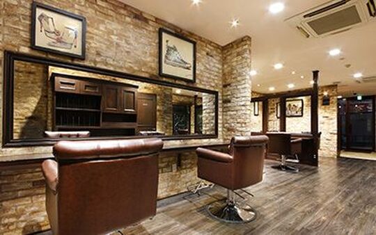 【錦糸町】◆月最大35万円の最低保障給あり・土日休みOK・独立支援制度あり・社会保険完備・交通費全額支給◆スタッフ第一主義で楽しく働きながら稼げる仕組みが人気のサロン！ライフスタイルに合わせた勤務が可能！「shalu 錦糸町店（シャルキンシチョウテン）」からスタイリスト（美容師）の求人☆★