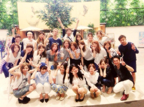 【京橋】≪社会保険完備≫≪完全週休2日制≫長く働きやすい環境が整っているため、離職率が低い！20代前半の若いお客様を中心に愛される、ナチュラルフェミニン系おしゃれサロン「GIEN（ジアン）」からアシスタント（美容師）の求人☆★☆