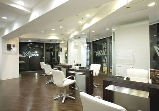 【東林間】＜完全週休2日制＞＜社会保険完備＞大手ならではの抜群の待遇があり働きやすさ◎充実の教育体制により、安心してスタイリストを目指せます！プライベートな時間もしっかり持てる！TAYA 東林間店（タヤヒガシリンカンテン）からアシスタント（美容師）の求人☆★