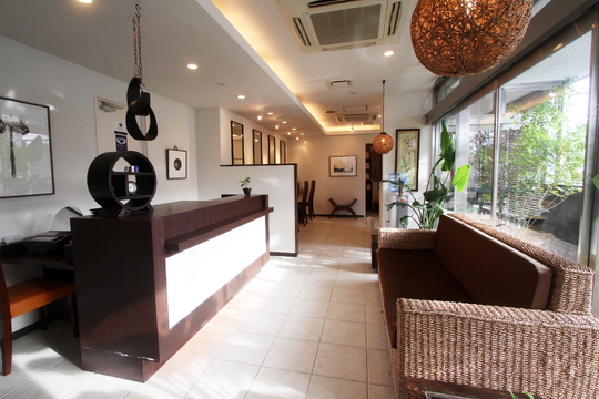 【学園前】≪未経験・新卒生OK≫≪月9日休み≫≪社会保険完備≫≪産休育休取得実績あり≫外部講習・セミナーなど学べる環境が充実！未経験でも安心して技術習得ができますよ！美容に興味がある方大歓迎！「ESCOS 学園前店（エスコスガクエンマエテン）」からエステティシャンの求人☆☆