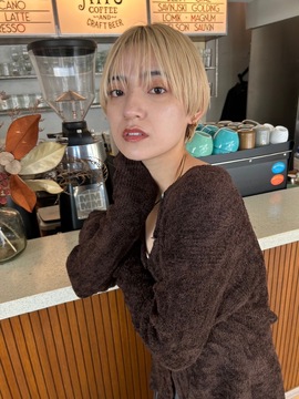 【福島駅】≪完全週休2日≫≪土日休みOK≫≪2年でデビュー可能！≫≪営業中レッスンOK！≫≪社会保険完備≫≪20時退勤可能≫お洒落に敏感なお客様が通う実力派サロン！プライベートも充実しながら働ける！！「swag（スワッグ）」からアシスタント（美容師）の求人☆★