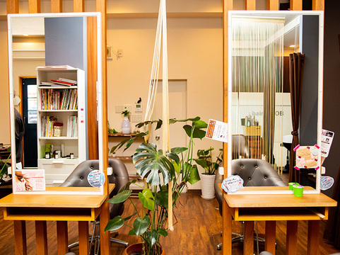 【住道】レッスンの無い日は18時頃退勤可能！働きやすい環境で、一緒にお店を作っていきませんか？「Hair’s BOB 住道店 （ヘアーズボブスミノドウテン）」からアシスタント（美容師）の求人☆★