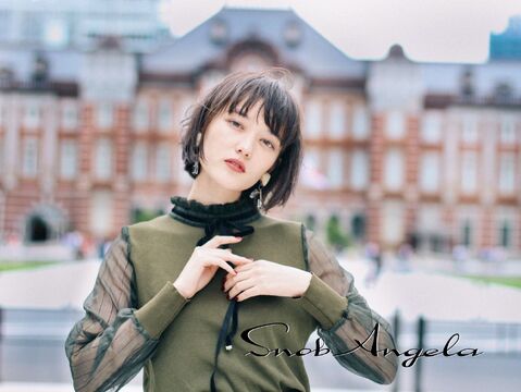 【南草津】≪月給20万円〜≫≪第3日曜定休≫≪社会保険完備≫≪年間休日125日≫営業時間内レッスン可能！再現性、ハイクオリティーの高いヘアデザインを学べる◎「お客様の人生を、華やかに変える事のできるヘアデザインを提供できる技術を君たちの手に！！」がキャッチコピー！snob angela（スノッブアンジェラ）からアシスタント（美容師）の求人☆★☆