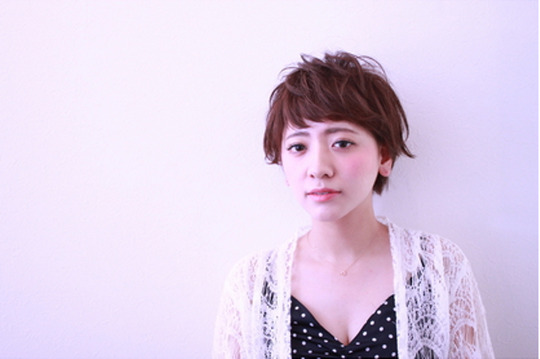 【心斎橋】平均退社21時とプライベートも充実できる♪入客チャンスあり◎カウンセリングからしっかり行う、スタイリストのみのマンツーマンサロン“mover hair（ムーバヘアー）”からスタイリスト（美容師）の求人☆★