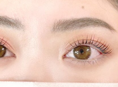 【錦糸町】≪完全週休2日制≫≪未経験OK≫≪モデル集めサポートあり≫≪実働8時間≫未経験でも3か月後に月給24万円の実績あり！ゆったりした施術時間枠のため、お客様に寄り添いながら働くことができます！「ロレインブロウ 錦糸町店（ロレインブロウキンシチョウテン）」からアイリスト（まつげパーマ・アイブロウ）の求人☆☆