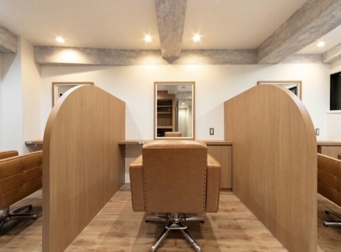 【高円寺】≪社会保険完備≫≪ノルマなし≫髪質改善がウリの高単価サロン！マンツーマン接客で一人のお客さんと多くのコミュニケーションをとることができます！「Dears 高円寺店（ディアーズコウエンジテン）」からスタイリスト（美容師）の求人☆★☆