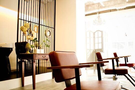 【立町】≪社会保険完備≫短時間集中型レッスンで夜もそこまで遅くならないようにしています♪撮影にも興味のある方は必見！！Emeli Hair（エメリヘアー）からアシスタント（美容師）の求人☆☆