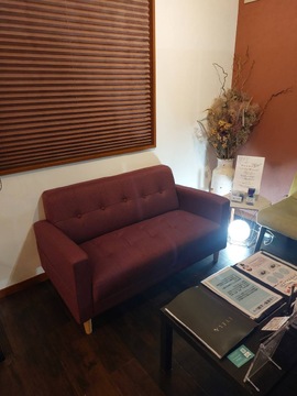 【松本】≪雇用形態選択OK・土日休みOK・社会保険完備≫休日や福利厚生は万全！手当も豊富です！ON、OFFメリハリをつけて働きたい方にオススメ！「EYELA 松本店（アイラマツモトテン）」からアイリスト（まつげエクステ・まつげパーマ・アイブロウ）の求人☆☆