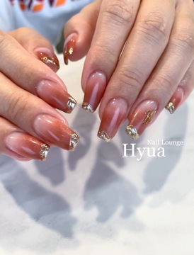 【三ノ宮】≪社会保険完備≫≪連休取得可能≫長さだしやスカルプ、マニキュアなど幅広いメニュー展開をしています！ハードジェルをメインに扱うサロン「Nail Lounge Hyua（ネイルラウンジヒュア）」からネイリスト（ネイル）の求人☆★☆