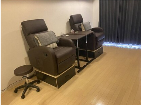 【新宿駅】≪持ち込みネイルのお客様多数≫≪交通費全額支給≫≪スカルプが得意≫頑張った分は歩合でしっかり還元！凄腕ネイリストが在籍されてるネイルサロン「Nail salon RAYAS（ネイルサロンレイアス）」からネイリスト（ネイル）の求人☆☆