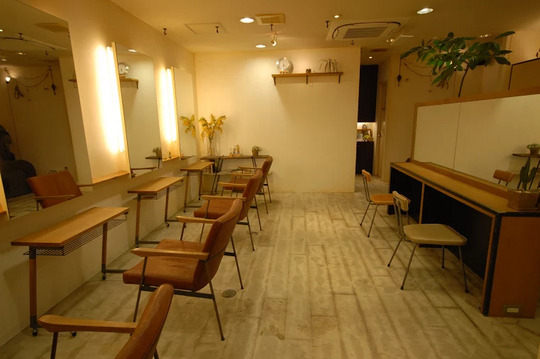 【古川橋】≪着付けやアイラッシュも学べる≫スタッフさんの笑顔あふれる暖かい店内！楽しく働きながら一緒に夢を叶えていきましょう！MUKU HAIR（ムクヘアー）からアシスタント（美容師）の求人☆★☆