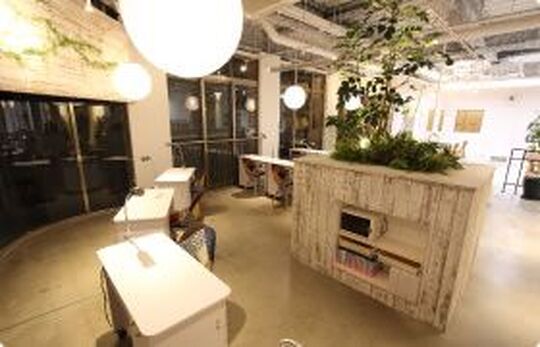 【JR三ノ宮】≪未経験OK≫≪髪色ネイル自由≫≪ママさん大歓迎≫パート・業務委託から選択OK！美容室併設のナチュラルテイストなサロン「G NAIL（ジーネイル）」からネイリスト（ネイル）の求人☆☆