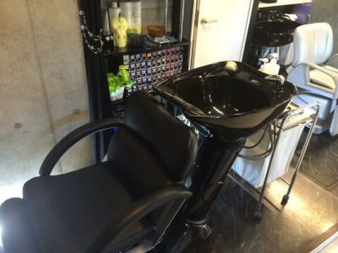 【西院】≪パート・アルバイト≫状況に応じて臨機応変に働いていく事が可能!!トップアシスタントレベルで時給が1,000円なのも嬉しいポイント♪hair purisila(ヘアー プリシラ)からアシスタント(美容師)の求人☆★☆