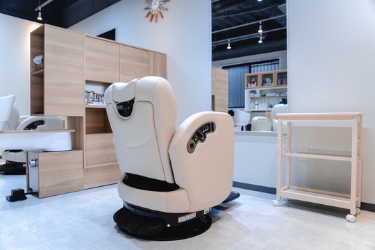 【大阪上本町】≪指名50％還元／フリー40％還元≫≪自由出勤制≫働きやすさ抜群！女性のみの働きやすい環境！自由出勤制でプライベートもお仕事も充実です！「Margaret（マーガレット）」からアイリスト（アイデザイナー・まつ毛エクステ）の求人☆☆