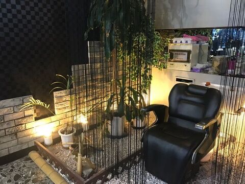 【西鉄二日市】≪アクセス抜群≫≪平均退勤時間19時30分≫≪無料駐車場アリ≫地域密着型のプライベートサロン「ヘアーブティック アート21ハーツ店（ヘアーブティックアートニジュウイチハーツテン）」からスタイリスト（美容師）の求人☆★☆