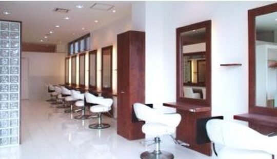 【天王台】◇◆日曜休みあり・月8日休み・産休育休制度あり・社会保険完備・入客チャンスも◎◆◇月給25.5万円スタートと好待遇！！サロンワーク以外の活動も多く、美容師としての職業を全力で楽しめます♪“TRUTH 天王台店（トゥルーステンノウダイテン）からスタイリスト（美容師）の求人★☆