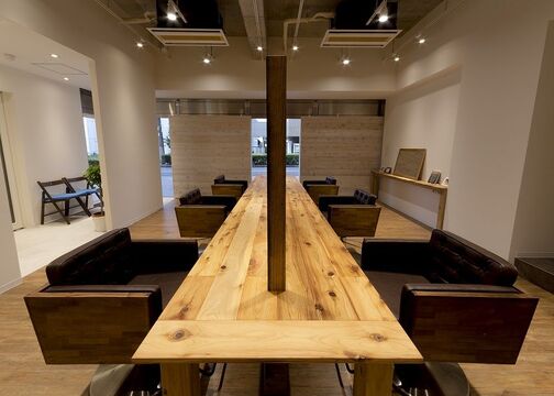 【横浜駅】≪社会保険完備★完全週休二日制≫技術はしっかり指導してくださいますので、安心してくださいね♪アナタのペースに合わせてレッスンは行っていきますよ！N la nature（エヌラナチュール）からアシスタント（美容師）の求人★☆