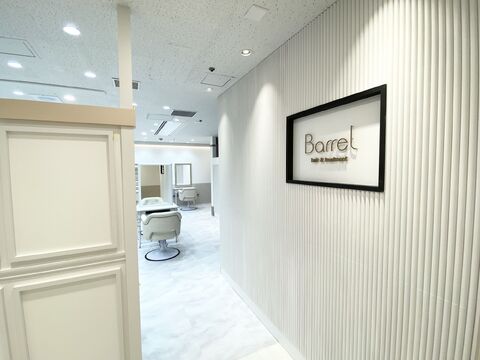 【あべの】≪インボイス制度のサポートあり≫≪完全マンツーマン≫≪自由出勤制≫≪最大45万円の保証給あり≫≪交通費支給あり≫≪正社員制度あり≫トリートメント・髪質改善を重視したヘアサロン！！勤務時間や休みなどご希望に合わせた働き方が可能です！「Barrel 天王寺阿倍野店（バレルテンノウジアベノテン）」からスタイリスト（美容師）の求人☆★