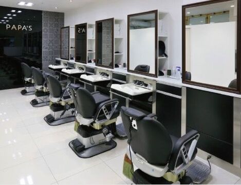 【岡町】≪19時終わり≫≪月収40万円以上可能≫集客があるのでしっかり稼げます！忙しい日はその分報酬で返って来るのでやりがいもバッチリです！「PAPAS 岡町店（パパスオカマチテン）」から理容師（理容室）の求人★☆