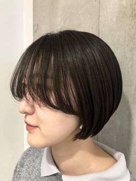 【学園前】≪中途アシスタント大募集≫≪アシスタント専任も大歓迎≫≪月給20万円≫≪≪社会保険完備≫≪月7,8日休み≫≪アシスタント専任もOK≫≪平均退社18〜19時台≫メイクや着付けも学べるサロン！30,40代のスタッフも活躍中！自分の個性を生かしながら働ける環境！「Blendz of arts（ブレンズオブアーツ）」からアシスタント（美容師）の求人☆★