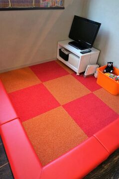 【南千里】≪完全週休2日制≫≪社会保険完備≫≪有給休暇あり≫着付けやメイク、まつエクも学べる◆離職率が低さが自慢☆2年に1度社員旅行あり！！“please hair（プリーズヘアー）”からスタイリスト（美容師）の求人☆★☆