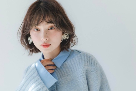 【茨木市駅】≪月8日休み≫≪社会保険完備≫≪最短1年でスタイリストデビューが可能≫パートのママさん美容師やアシスタント業務のみされたい方も歓迎！興味があれば美容師と兼任でネイルやアイラッシュの技術も学べます！サロンワーク以外にも様々な輝けるステージがあり一人一人の個性を活かして働いていけるサロン！「trico 茨木店（トリコイバラキテン）」からアシスタント（美容師）の求人☆★