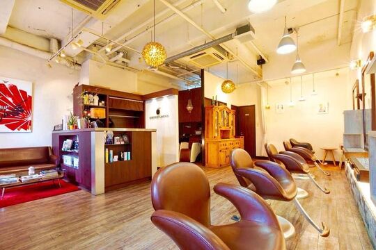 【城野】◆社会保険完備◆毎月有給を使えるのでプライベートも充実できます♪お客様はもちろん働くスタッフさんの満足度を大切にしている人気のヘアサロン「HARVEST GARDEN（ハーベストガーデン）」からスタイリスト（美容師）の求人☆★☆