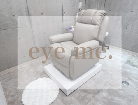 【うるま市川田】≪韓国風束感まつげ≫≪自由出勤制≫≪研修中も給与あり≫沖縄トップクラスの報酬額も自慢！集客があるので入客して稼げます！長期休暇で旅行などもOK！「eye me.（アイミー）」からアイリスト（まつげエクステ・まつげパーマ・アイブロウ）の求人☆☆