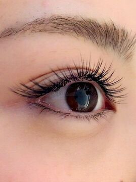 【手柄】≪正社員・パートから選択OK≫≪社会保険完備≫≪歩合でしっかり還元≫≪休日の日数は選択制≫人間関係良好！お店の雰囲気も良くおしゃれな空間が魅力的！アットホームでかわいい路面店「AIR（エアー）」からアイリスト（まつげエクステ・まつげパーマ）の求人☆☆