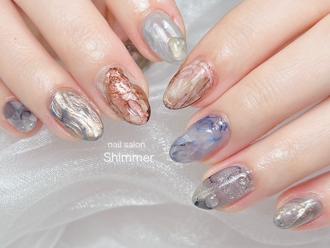 【五反田】≪ネイリスト検定2級以上お持ちの方の募集≫≪未経験・新卒生OK≫≪時給最大1800円≫≪社会保険完備≫≪週3日、1日6時間～OK≫≪土日休みOK≫≪モデル集めサポートあり≫丁寧な接客と持ちの良さが人気のパラジェル取扱サロン！未経験からでもしっかり研修を受け、人気ネイリストを目指せます！「Shimmer（シマー）」からネイリスト（ネイル）の求人☆☆