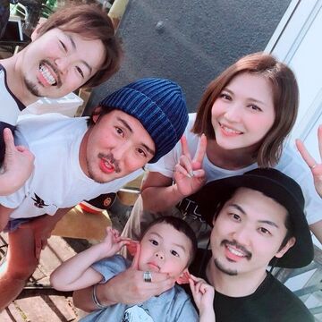 【逆瀬川】≪完全週休二日制≫≪日曜日休みあり≫≪社会保険完備≫地域のお客様から支持されている「DOUBLE（ダブル）」からアシスタント（美容師）の求人☆★☆