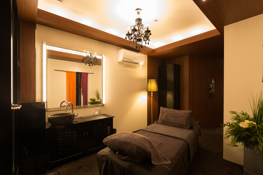 【赤坂】≪社会保険完備・産休育休実績多数・充実の福利厚生≫未経験者大歓迎！未経験からでも一流のセラピストになれる環境があります。高単価でひとり一人のお客様を大切に働けますよ！「OLIVE SPA PANTHEON 赤坂店（オリーブスパパンテオンアカサカテン）」からセラピストの求人☆☆