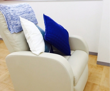 【調布】◆土日休み可能・誕生日休暇あり◆各種インセンティブに加え、福利厚生が充実しています。未経験の方も安心の教育体制。経験者もしっかりスキルアップAlice by jewel（アリーチェバイジュエル）からアイリスト（アイデザイナー・まつ毛エクステ）の求人☆☆