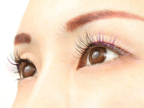 【三条】働く方の希望に合わせて自由に働ける環境！WワークOK☆離職率の低いアットホームで働きませんか ☆”MINYONN（ミニョン）”からアイリスト（アイデザイナー・まつ毛エクステ）の求人★☆★