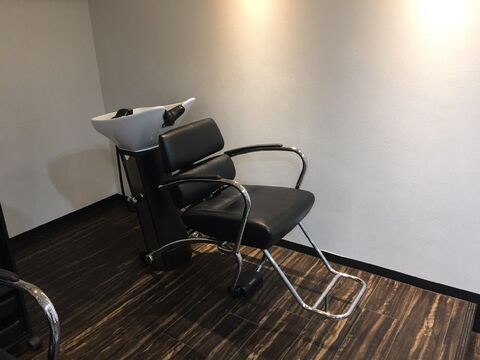 【堺東】≪社会保険完備≫≪週休2日or3日制≫≪20時までには退勤可能≫完全予約制の女性専用サロン！お休みをしっかりとりながら、安定して稼げます♪働きやすい環境なので長く仕事を続けられますよ！Dears 堺東店（ディアーズサカイヒガシテン）からスタイリスト（美容師）の求人☆★☆