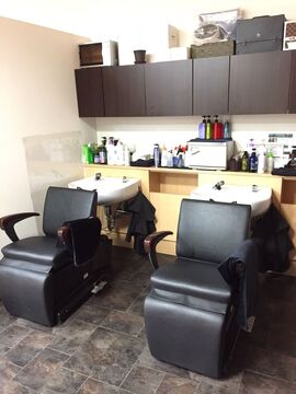 【野芥駅】≪これから通信に通う方OK≫アクセス抜群で働きやすい環境が整ったヘアサロン「Altema Glamorous Hair（アルテマグラマラスヘアー）」からアシスタント（美容師）の求人☆★