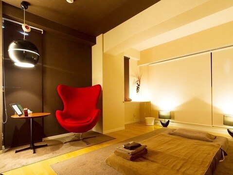 【赤坂駅】≪配属店舗で研修実施・営業中のレッスンOK・未経験OK・研修中も給与あり≫レッスンは営業時間内かつ配属店舗にて実施！頑張りが評価される給与体制が整っています！リンパドレナージュ専門サロン「aloma&healing La Heal 天神店（アロマアンドヒーリングラヒールテンジンテン）」からセラピストの求人★☆