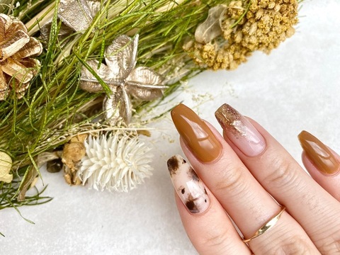 【福島駅】≪有給休暇消化率100％≫≪土日は月2回休みOK≫≪社会保険完備≫≪月12日休みも可能≫有給休暇で連休もOK！頑張った分はしっかり歩合で還元！自分のライフスタイルに合わせて働く事の出来る環境ですよ！「joieange 福島店（ジョアアンジェフクシマテン）」からネイリスト（ネイル）の求人★☆★