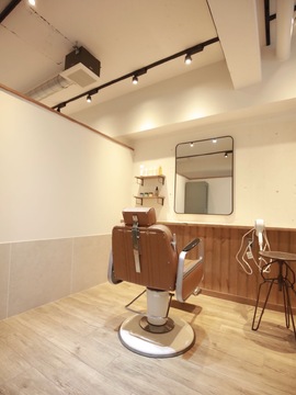 【名和】◆社会保険完備・土日休み可能・高単価マンツーマンサロン◆お好きな時間帯で勤務できるので、お子様がいる・家庭でのリズムは崩したくない。そんな方でも正社員としてしっかり稼げる環境があります！常識を覆す、新しい勤務形態の「Connect（コネクト）」からスタイリスト（美容師）の求人★☆