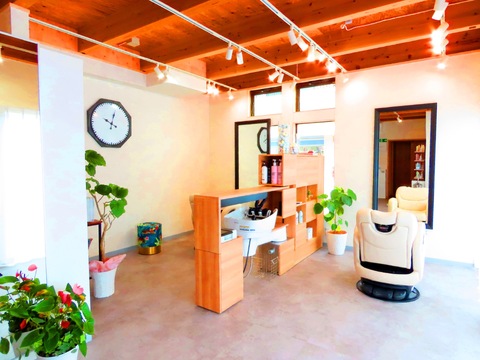 【桜井】≪1日5時間から勤務可能≫≪美容室併設≫エステ経験者大歓迎！ヘア・ネイル・アイも取り扱うトータルビューティーサロン「HAIR＆SPA etoile（ヘアアンドスパエトワール）」からリラクゼーションの求人☆☆