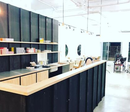 【下山門通り】≪社会保険完備・月休8日・土日祝の希望休OK≫フォトスタジオで本格的な撮影などクリエイティブな活動も行っているヘアサロン「shy by branch（シャイバイブランチ）」からスタイリスト（美容師）の求人☆★