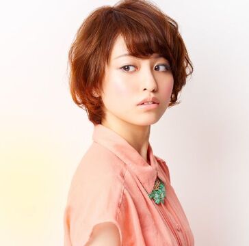 【宇美】≪社会保険完備≫≪住宅手当あり≫海外研修・カット講習・メイク講習など幅広く技術を学ぶことができるアトランタ出身のヘアサロン「VAN COUNCIL 福岡店（ヴァンカウンシルフクオカテン）」からアシスタント（美容師）の求人☆★