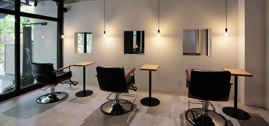 【山田】≪社会保険完備＆完全週休二日制≫2年での早期デビューが可能！スタッフさんの定着率は抜群！美容が大好きな人が集まったサロンです。「twig by YARD.（ツイッグ バイ ヤード）」からアシスタント（美容師）の求人★☆