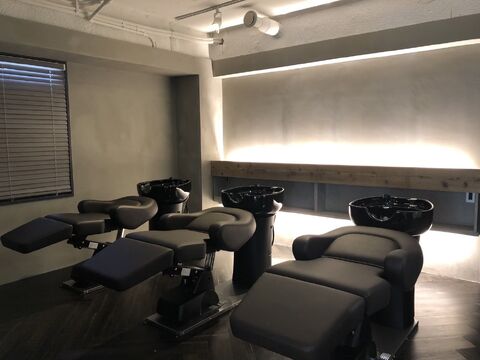 【ふじみ野】≪完全マンツーマン≫≪店販手当20％≫≪高単価サロン≫≪土日休みOK≫温かい雰囲気で、マンツーマン接客による丁寧な施術で大人気の「Ra:seek（ラシーク）」からスタイリスト（美容師）の求人☆☆