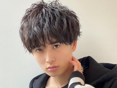 【和歌山駅】≪バーバースタイルのメンズ専門サロン！！駅チカの好立地！全国店舗展開する人気メンズサロン入客のチャンス大です！「FADE&LINE 和歌山（フェードアンドラインワカヤマ）」からスタイリスト（美容師）の求人★☆