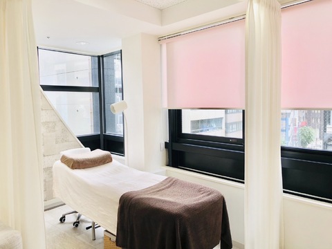 【三ノ宮】≪土日休みOK≫≪連休取得OK≫≪土日休みOK≫スタッフもお客様とも仲がいいサロン！楽しく働きたい人にピッタリ！「eyetime（アイタイム）」からアイリスト（まつげエクステ・まつげパーマ・アイブロウ）の求人☆☆